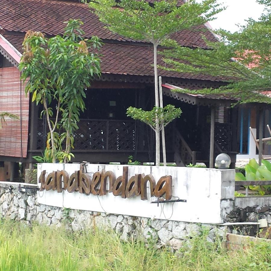 Tanabendang Banglos 판타이체낭 외부 사진